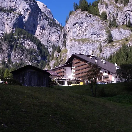 Hotel Principe Marmolada Malga Ciapela
