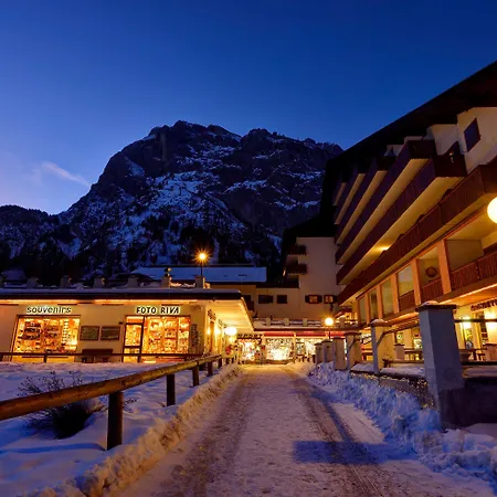 Principe Marmolada Hotel 3*