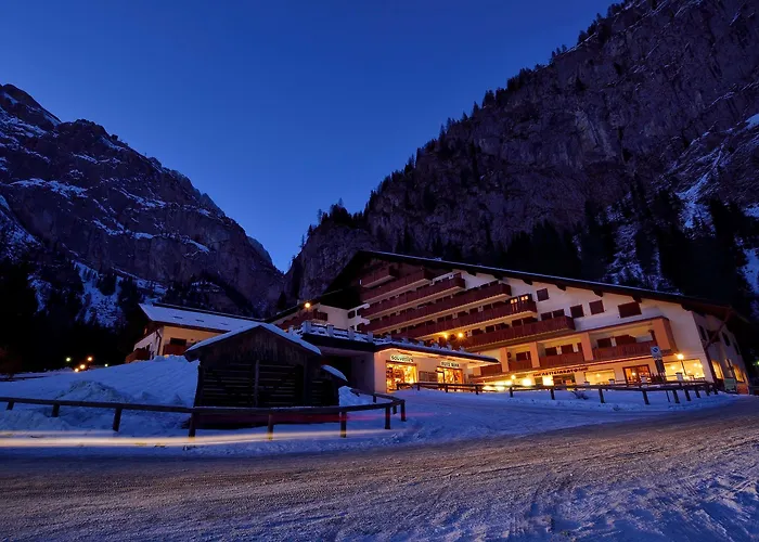 Principe Marmolada ホテル